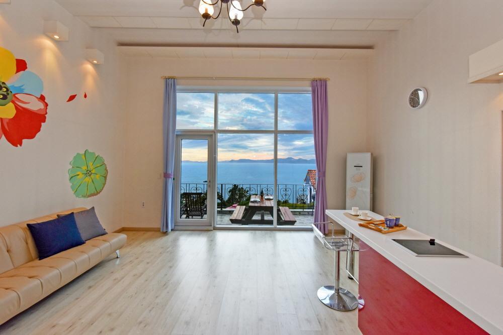Namhae Bluemare Pension Exterior foto